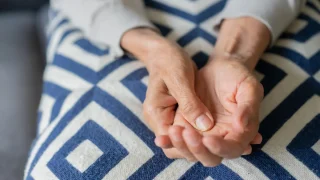 علماء يطورون دماغًا صناعيًا قادرًا على علاج أمراض مثل باركنسون والصرع