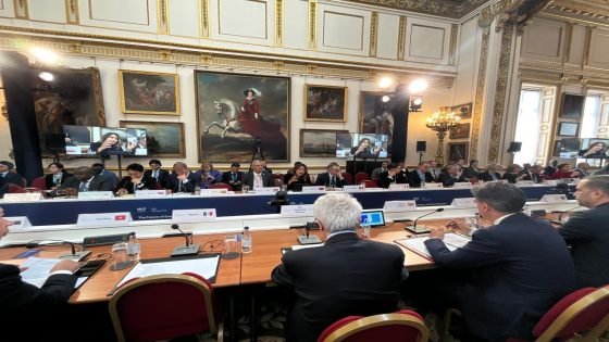 بنعلي تبرز بلندن الرؤية الملكية لتحقيق السيادة الطاقية