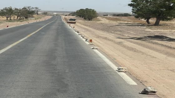 بعد مقال “كلاش بريس”… استئناف الأشغال في المقطع الطرقي الرابط بين مغسلة المرح و أولاد عزوز