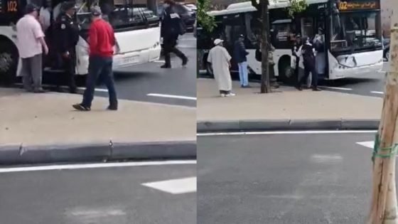 فتح تحقيقً في نزاع بين شرطية وسائق حافلة