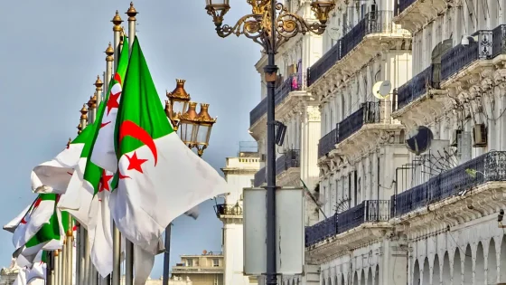 الجزائر تواصل الهروب إلى الأمام عبر فبركة الأكاذيب وتصدير الأوهام