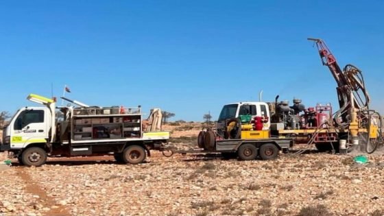 شركة أسترالية تنقّب عن “كنز الأنتيمون” بين خريبكة ووادي زم