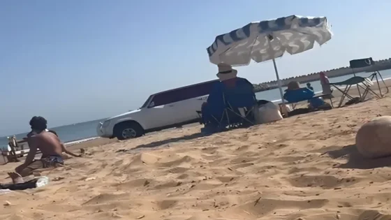 سيارة أجنبية تقتحم شاطئ أكادير وتهدد سلامة المصطافين