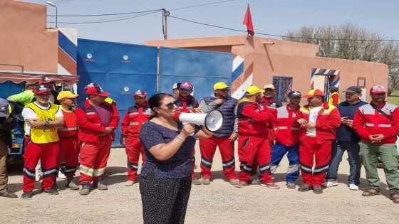 الفقيه بن صالح : نقابة تندد بتأخير أجور عمال النظافة وتحمل شركة “أوزون” المسؤولية