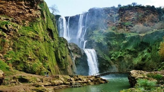 حجر يسقط من أعلى شلال بأوشراح.. وفاة شاب وإصابة طفلة