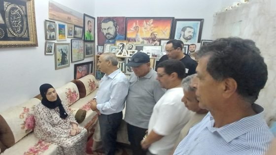 أول امين عام لحزب سياسي يقدم واجب العزاء في أحمد الزفزافي