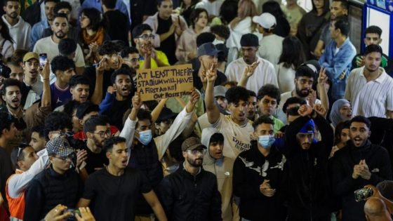 لليوم السادس.. حركة “جيل زد” تحتج في وقفة حاشدة بالبيضاء