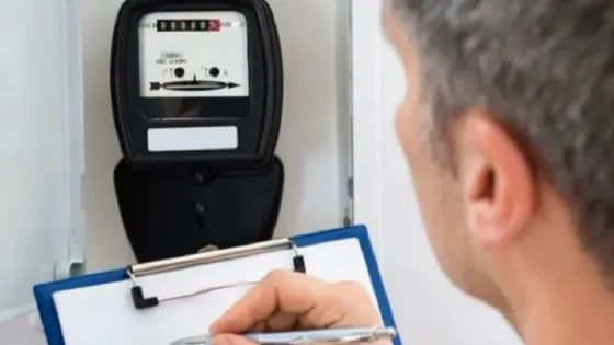 حموني يطالب وزارة الداخلية بتفسير الارتفاع غير المبرر في فواتير الماء والكهرباء بعدة أقاليم