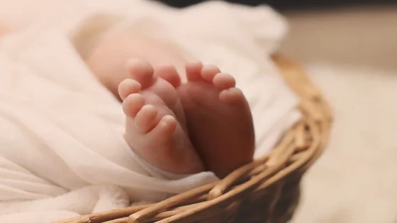 العثور على رضيع متخلى عنه بالحكاكشة في سيدي بنور