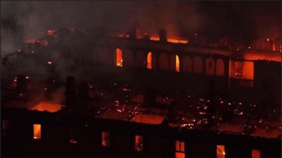 حريق يدمر ديرا تاريخيا في إيطاليا وإجلاء 22 راهبة