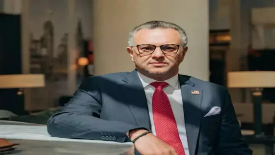مستـشار ترامب يعلن : القنصـلية الأمريـكية في الداخلة والصحراء مغربية