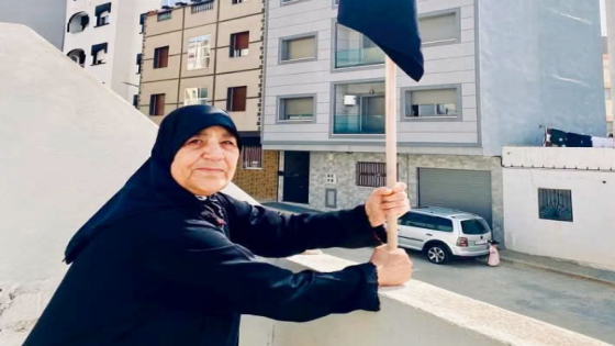 ناصر الزفزافي يبعث برسالة مؤثرة لوالدته بعد دخولها مستشفى الحسيمة