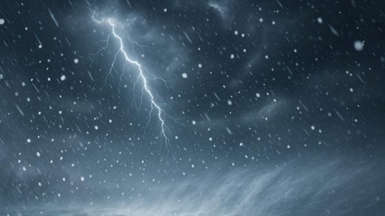 أمطار وثلوج وانخفاض في الحرارة الثلاثاء