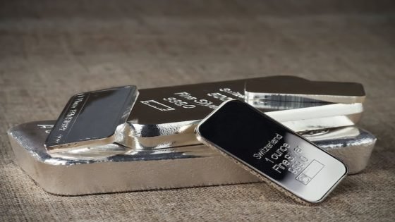 الفضة تتجاوز 75 دولاراً للمرة الأولى