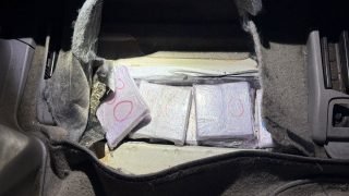 اعتقال مغربي بمعبر باب سبتة بحوزته 55 كلغ من الحشيش