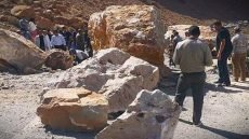 سقوط صخرة يودي بحياة شخصين في طريق جبلية بإقليم بني ملال