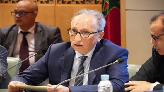 نقابات التعليمية تدعو لتعليق العمل بـ“مدارس الريادة” وتحذر من مخاطرها