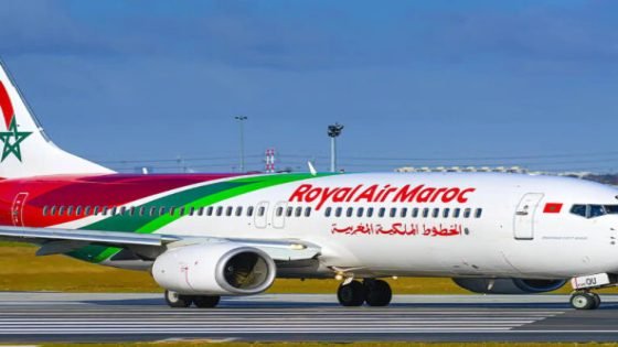 عاجل.. اعتصام مسافرين داخل طائرة بمطار محمد الخامس بعد إلغاء رحلة نحو إسطنبول ( صورة )