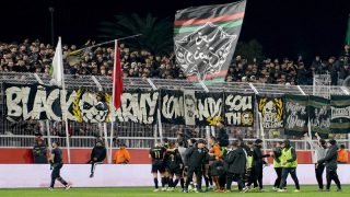 هل رفضت مصر منح تأشيرات لمشجعي الجيش الملكي لحضور مباراة الأهلي؟