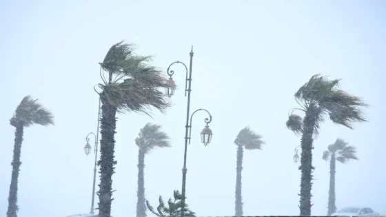 الأرصاد تحذر من عواصف رملية بالمغرب