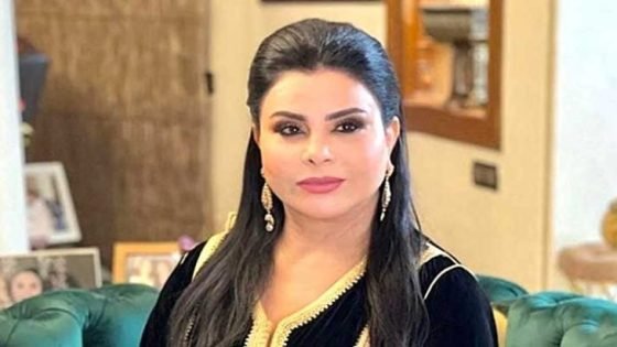 تكريم لطيفة في مهرجان الأغنية التونسية