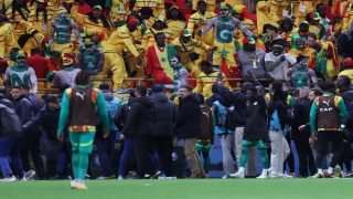 “الحماق” …منتخب السنغال يعقد مؤتمرًا صحفيًا ويحتفل بلقب أمم أفريقيا في فرنسا