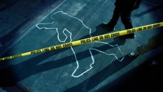 جريمة مأساوية تهز حي عوينات الحجاج بفاس… ابن يُنهي حياة والده المسن داخل منزل الأسرة