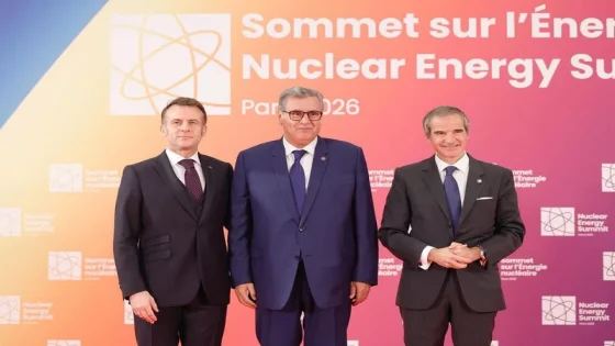 أخنوش يمثل الملك في “القمة النووية”