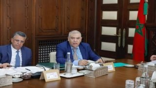 صفحات وهمية للتشغيل تتحول إلى أدوات استغلال على مواقع التواصل الاجتماعي