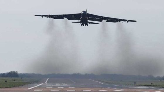 خبير مغربي: الضربات الأمريكية على إيران ترقى إلى “جريمة حرب