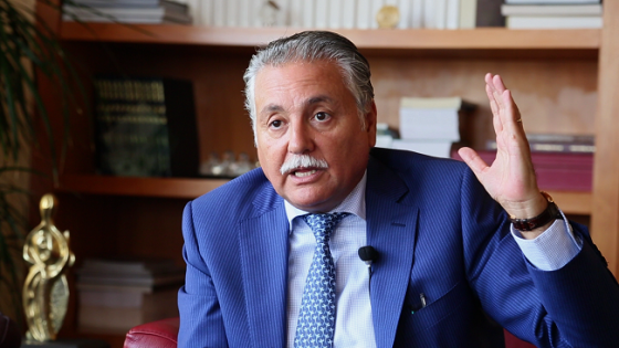 “جيل زد” و” الساعة الإضافية “: هل ينجح بنعبد الله في تحويل الغضب إلى “خزان أصوات”؟