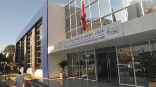 طلبة مركز الأسنان بجامعة ابن رشد يواجهون نقصاً حاداً في التجهيزات الطبية