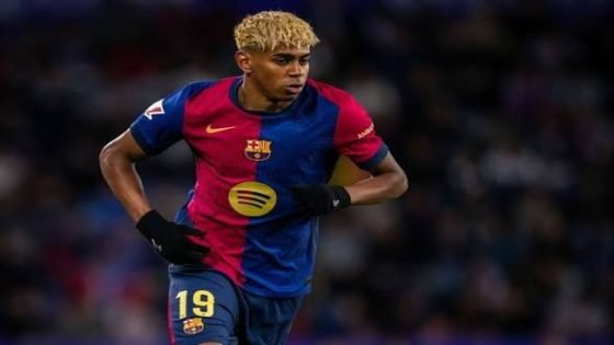 تفاصيل راتب لامين يامال ..متواضع مقارنة مع النجوم