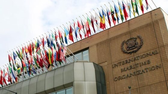 الأمين العام للمنظمة البحرية الدولية : لا يحق لأي بلد إغلاق مضيق هرمز