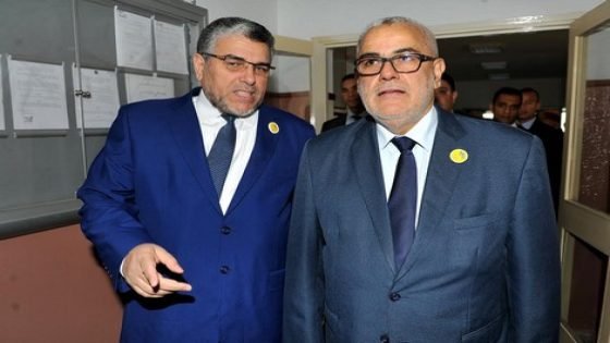 من وعود المحاسبة إلى التعايش مع الفساد.. ماذا وقع لبنكيران والرميد؟