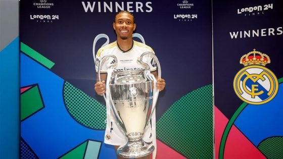 ريال مدريد يعلن رحيل مدافعه الدولي النمسوي ألابا