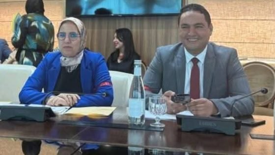 مستشارو الكونفدرالية الديمقراطية للشغل يحتجون بالشارة الحمراء داخل مجلس المستشارين