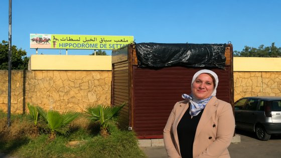 عودة إلى كشك سطات… الكشك قد يرحل والأسئلة ستظل عالقة!!