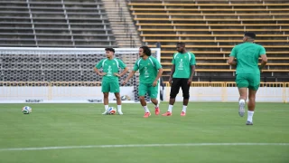 المنتخب الوطني يحل بأتلانتا ويخوض اول حصة تدريبية