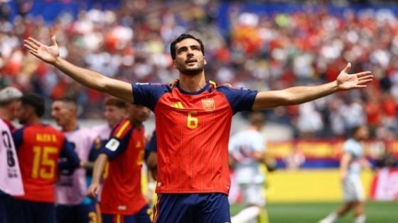 إسبانيا إلى نصف النهائي بفوز متأخر على بلجيكا 2-1