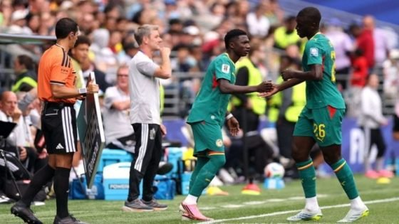 بعد صدمة بلجيكا.. نجم نهائي “الكان” يتمرد على مدرب السنغال!