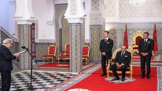 “الجواهري” يقدم للملك التقرير السنوي لبنك المغرب