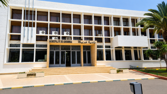 الملك العام بـ “خريبكة” في المزاد السياسي: عندما يتحول الرصيف إلى كعكة انتخابية