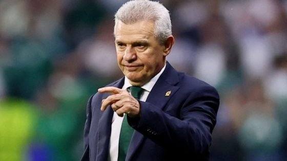 أغيري يعلن استقالته من تدريب المكسيك