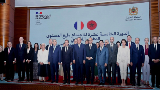 المغرب وفرنسا يوقعان 12 اتفاقية لتعزيز التعاون في قطاعات متعددة