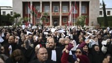 جمعية هيئات المحامين تقرر مواصلة الإضراب ورفض قانون المهنة والدعوة إلى نقاش دستوري