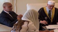 روبرتو كارلوس يتزوج المغربية سهيلة الطاهري