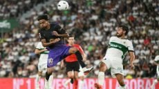 برشلونة يستهل حملة الدفاع عن لقب الليغا بخماسية في شباك إلتشي