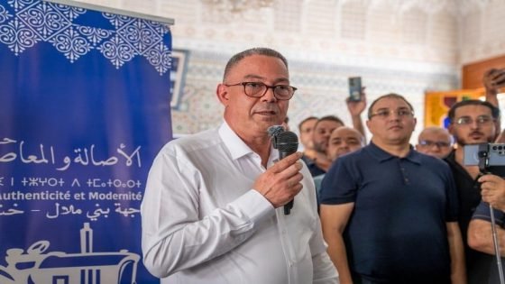لقجع ..” كون واعر ” وديرها ؟!!