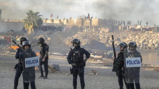 العفو الدولية” تحذر من تصاعد العنف ضد المهاجرين بسبتة